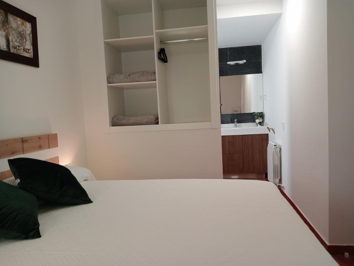 Apartamentos La Piedra En Pleno Centro Historico Con Dos Dormitorios Y Dos Banos Nájera Exteriér fotografie