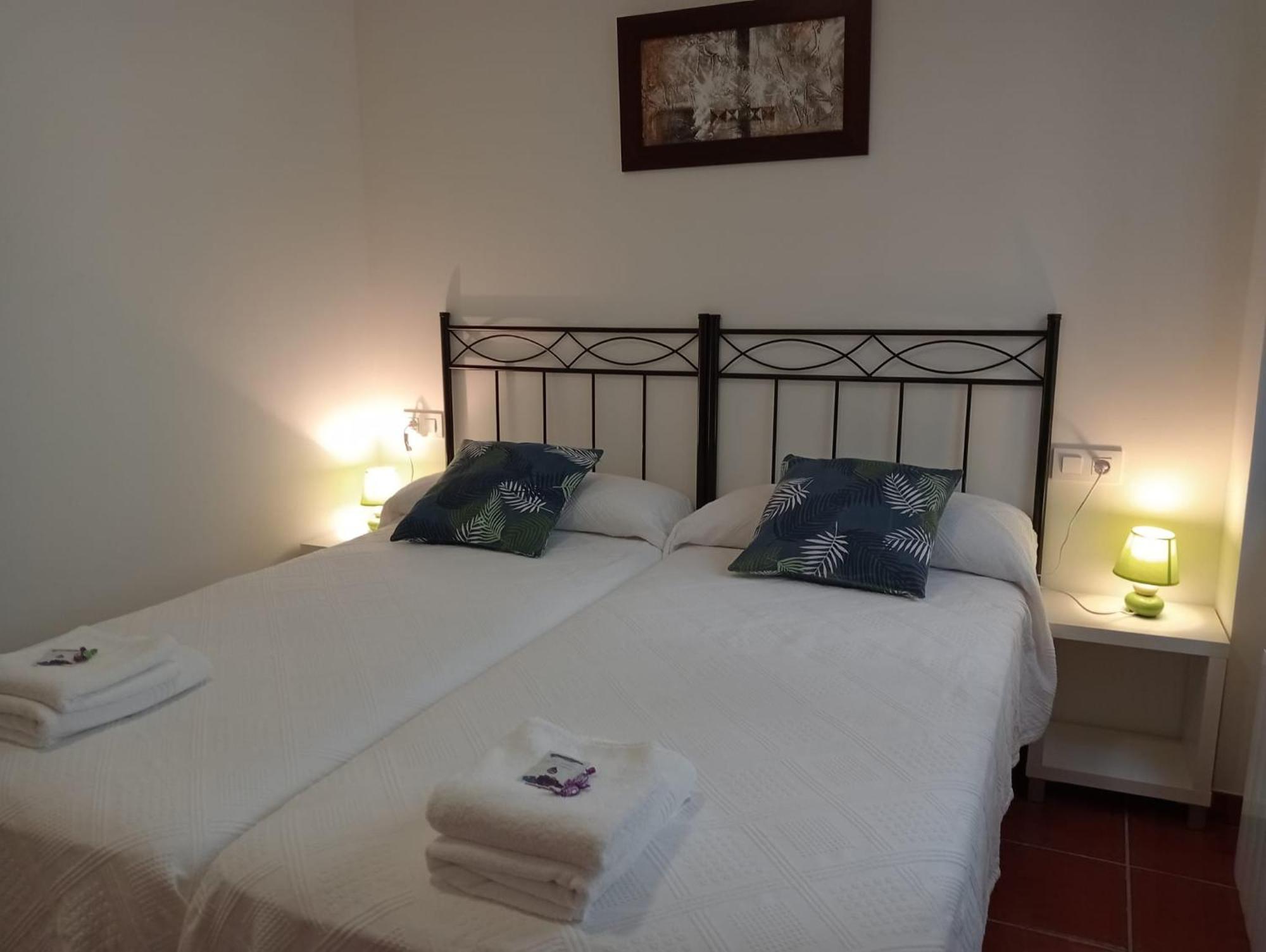Apartamentos La Piedra En Pleno Centro Historico Con Dos Dormitorios Y Dos Banos Nájera Exteriér fotografie